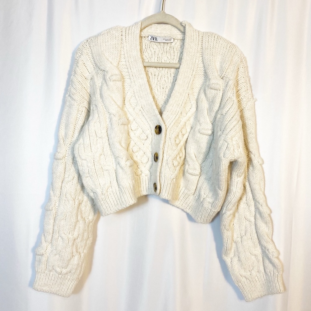 Zara Cable Knit Soft Chunky Cropped Button Front V Neck Cardigan Sweater Ivory - Picture 1 of 14